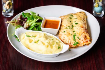 Enchiladas Rojas (accompagnement au choix)